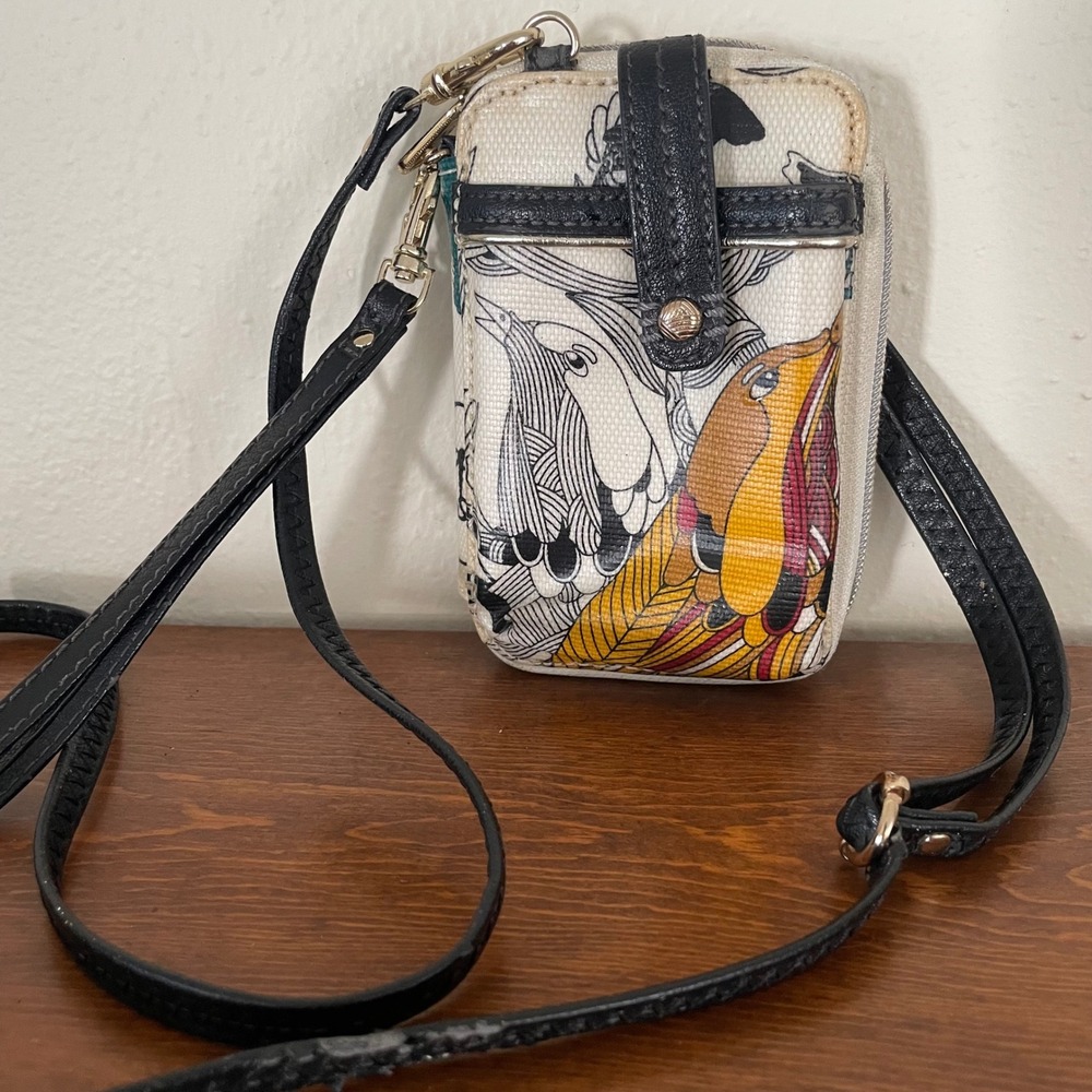 Sakroots Ladies White Birds Wristlet Crossbody‎ Compact Wallet Card Holder READ
